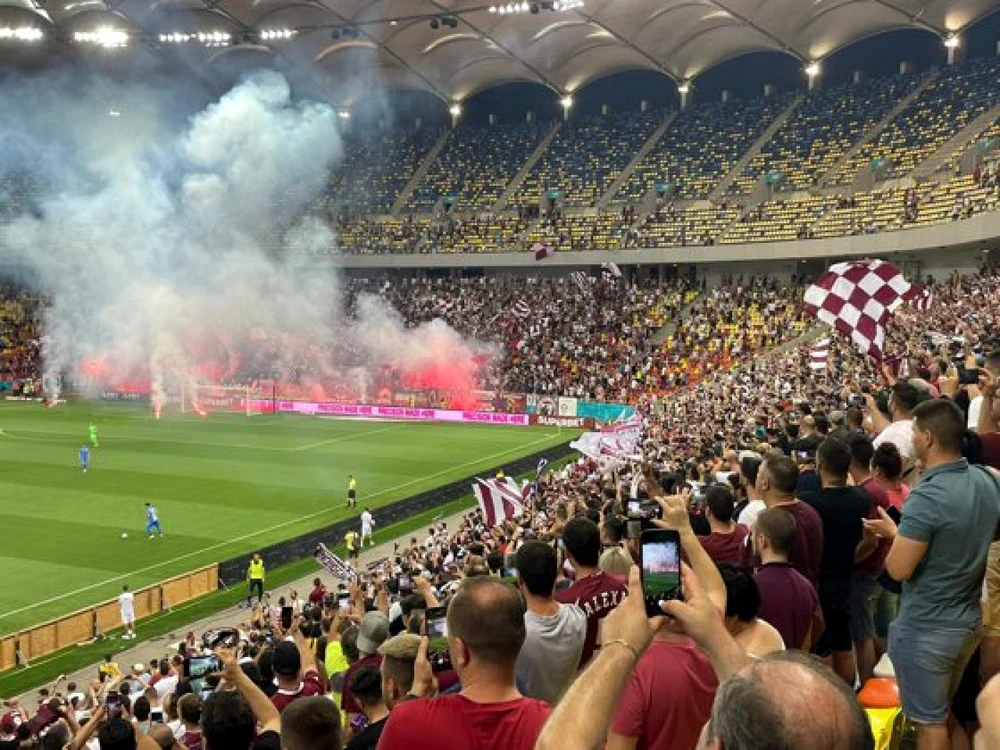 Galeria Rapidului pe Arena Nationala - Foto simbol