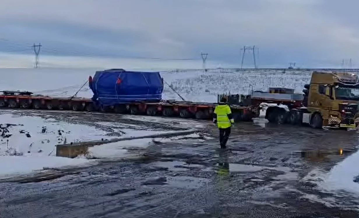 Un utilaj chinezesc folosit pentru săparea de tuneluri a ajuns în România FOTO: captură video 