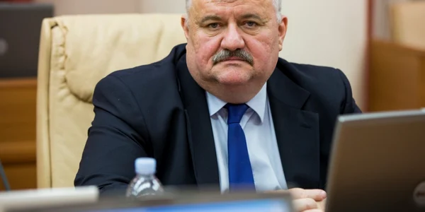 Igor Sarov gov.md