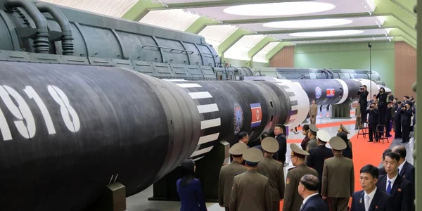kim jong un rachetă jpg