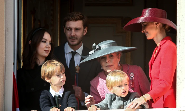 Prințesa Alexandra de Hanovra, Pierre Casiraghi, Beatrice Borromeo, Stefano Casiraghi, Francesco Casiraghi și Prințesa Caroline de Hanovra, Profimedia 0738746761 jpg
