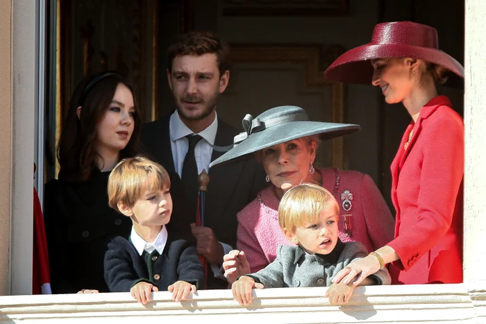 Prințesa Alexandra de Hanovra, Pierre Casiraghi, Beatrice Borromeo, Stefano Casiraghi, Francesco Casiraghi și Prințesa Caroline de Hanovra, Profimedia 0738746761 jpg