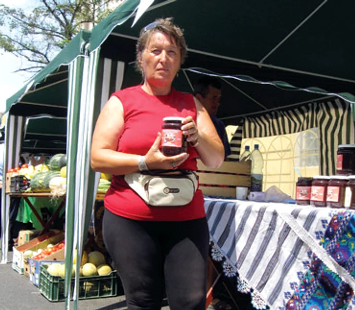 Arad: PORTRET / Dorina Faur prepară gem ca acum o sută de ani