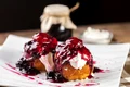 Papansi cu dulceata de fructe de padure  Sursa foto shutterstock 1098286757 jpg