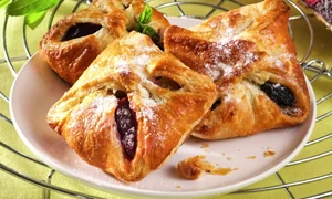 pachetele cu gem de prune jpeg