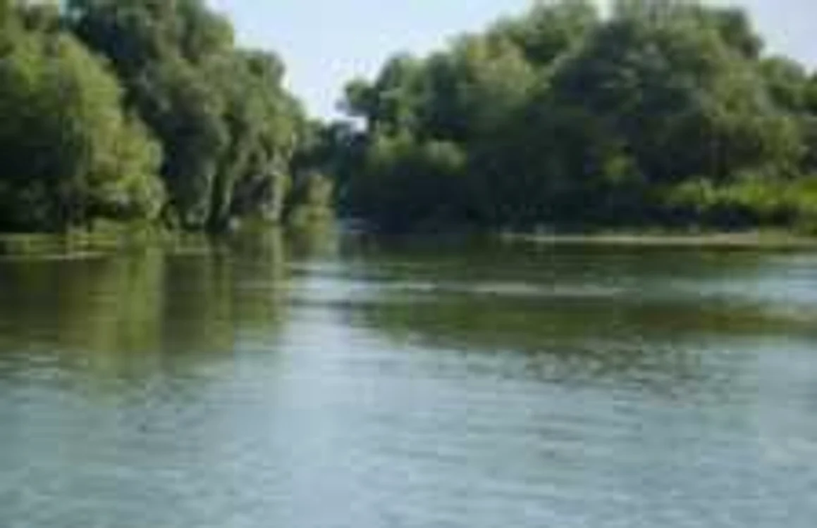 Târgu-Jiu: Curenţii sunt foarte puternici în zonă