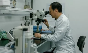 zilong qiu terapie genetica foto CBR China jpg