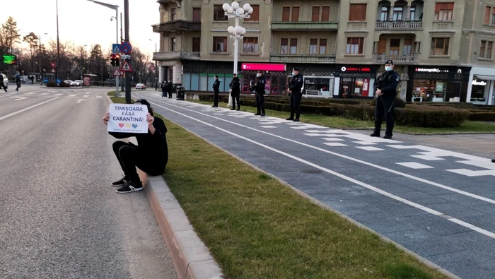 Forţele de ordine au blocat centrul Timişoarei FOTO Ş.Both