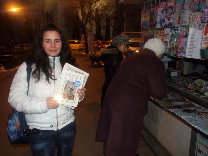 Gabriela Papp şi-a cumpărat romanul la primele ore ale dimineţii