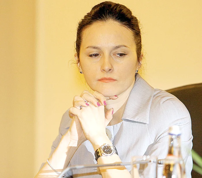 
    Alina Bica urmează  să fie transferată la  Penitenciarul Târgşor  