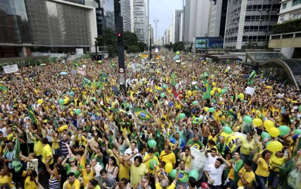 Proteste în Brazilia împotriva corupţiei