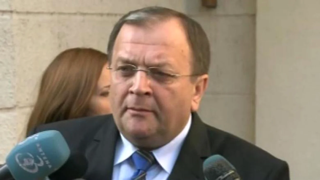 
    Gheorghe Fluturcaptura digi 24  