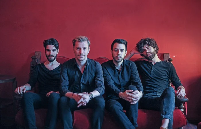 Trupa The Mono Jacks a lansat cel de-al doilea album, „Uşor distorsionat“, sub o nouă formulă