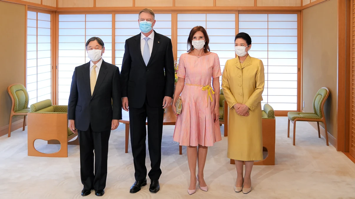 Soții Iohannis, alături de Împăratul și Împărăteasa Japoniei (Foto: Facebook)