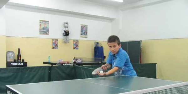 Marius Rădoi la masa de tenis...