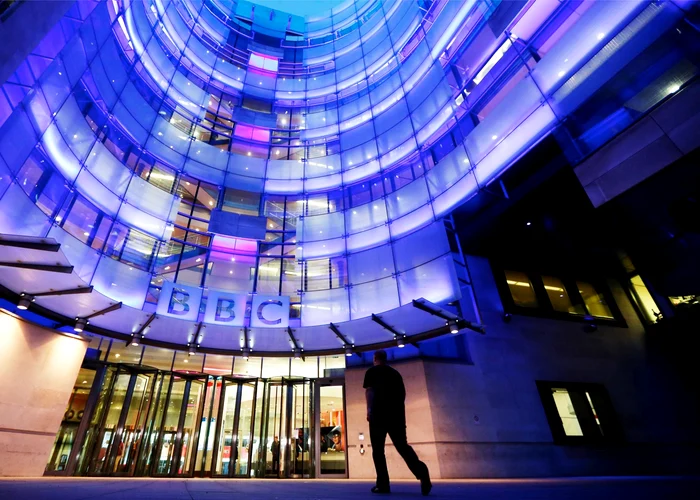 Incidente hilare în direct, după ce BBC a dat afară cameramanii şi a achiziţionat camere-robotFoto Click!