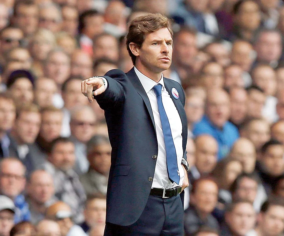 Jose Villas Boas a stat la  Chelsea mai puţin de un an 