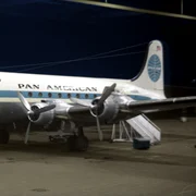 douglas dc 4, similar cu avionul care s a prabusit in 1952 jpg