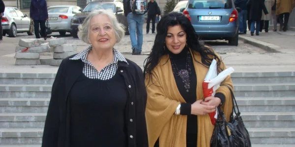 Nora Iuga şi Angela Baciu 
