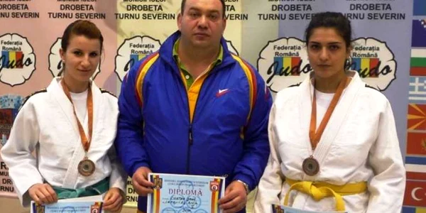 Corina Pascal,  Jan Costea şi Ana Balan au adus la Brăila medaliile şi diplomele câştigate la Turnu Severin