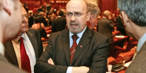 Marko Bela spune că Guvernul va trebui să ia bani din altă parte pentru a compensa reducerea TVA 
