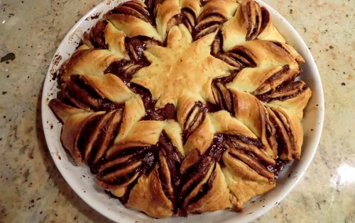 cozonac floare cu nutella jpeg