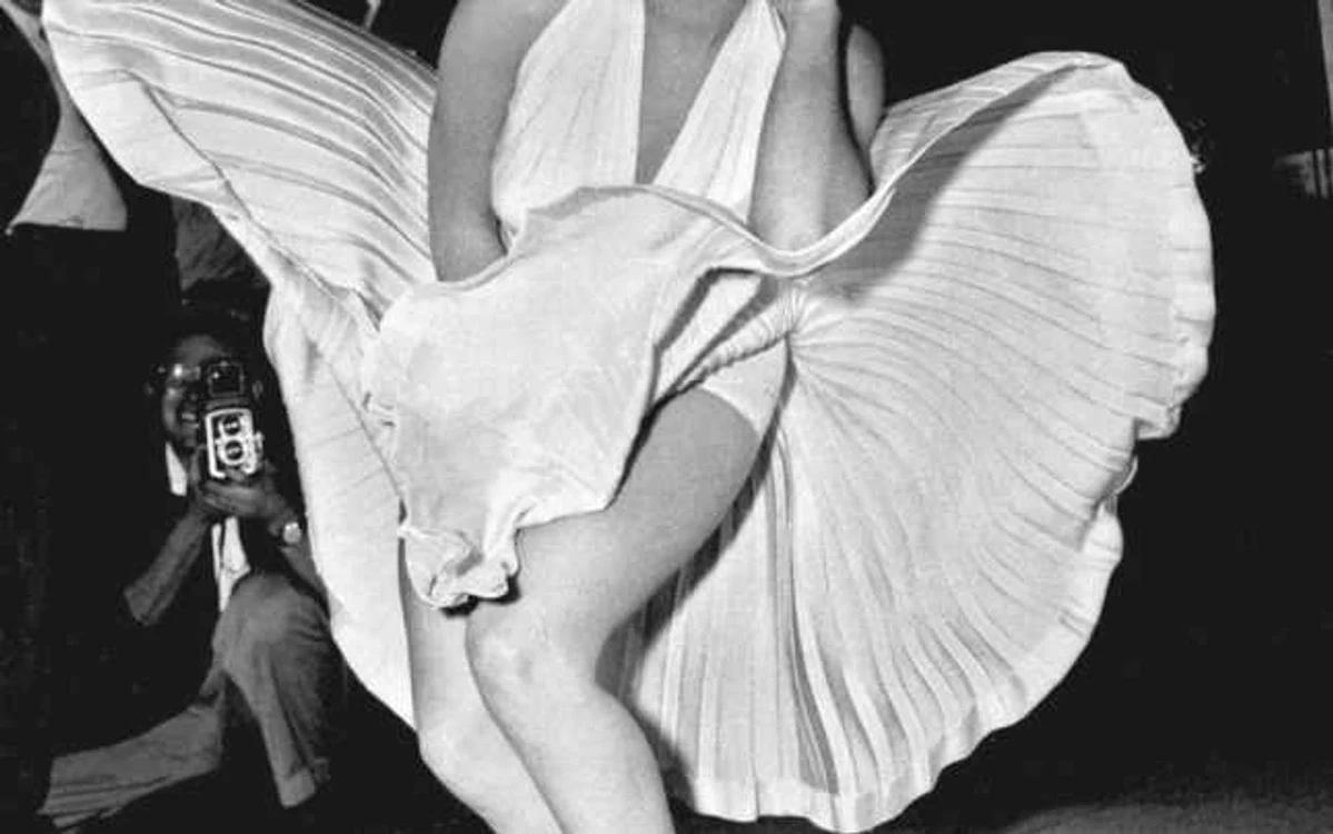 Marilyn Monroe dress