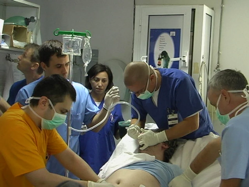 
    Problemele de cuplu îi împing la sinucidere  