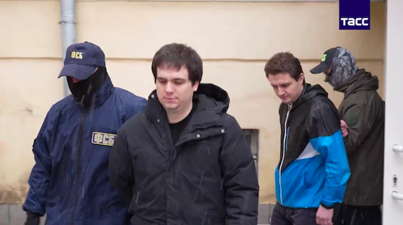 Cei doi spioni moldoveni au revenit acasă. FOTO: Tass.ru