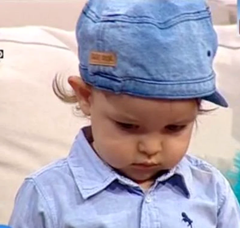 Nicholas este un mic "domn" (captură: Kanal D)