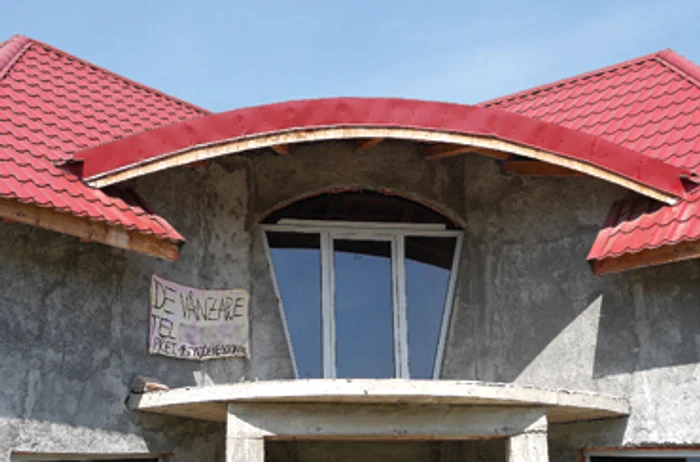 Timişoara: Vile de lux vândute cu cearşaful