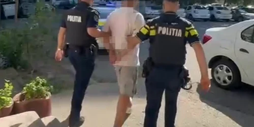 tata agresiv încatusat craiova foto ipj dolj jpg