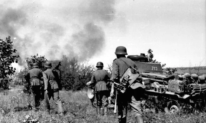 Calendar 22 iunie: 1941   A început Operațiunea Barbarossa: Germania nazistă și aliații săi au atacat Uniunea Sovietică jpeg