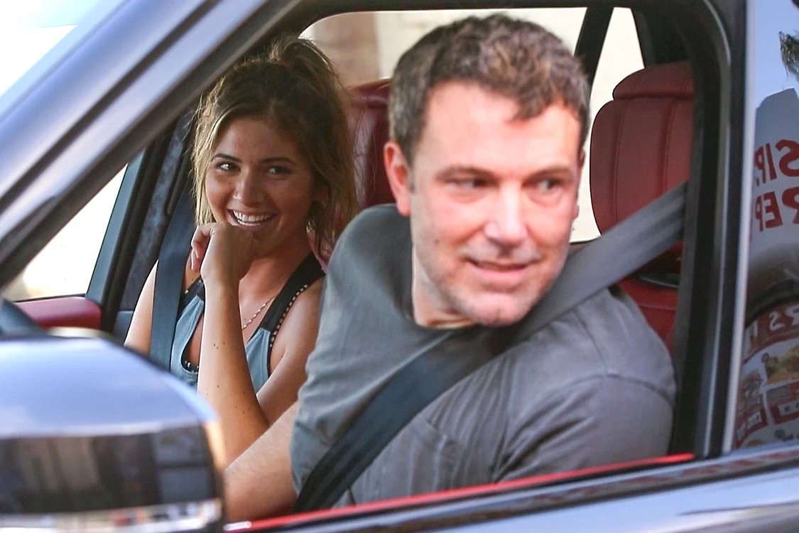 Ben Affleck şi Shauna Sexton au fost fotografiaţi pentru prima dată în august jpeg