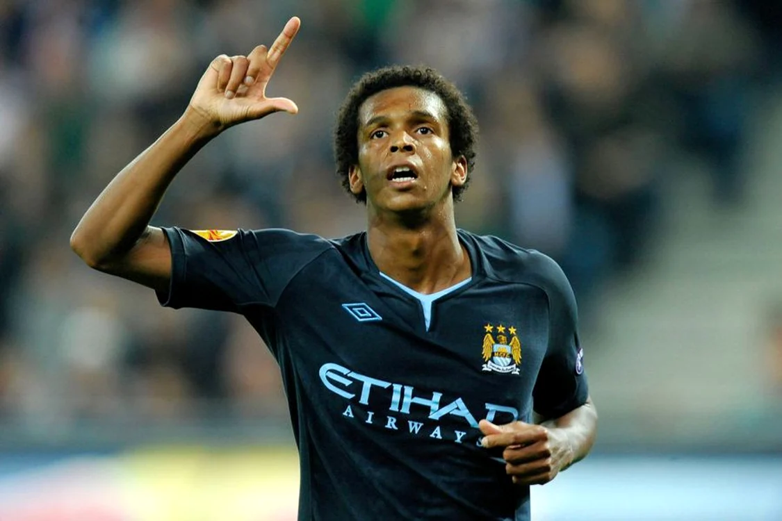 Jo este fostul atacant al lui Manchester City.
