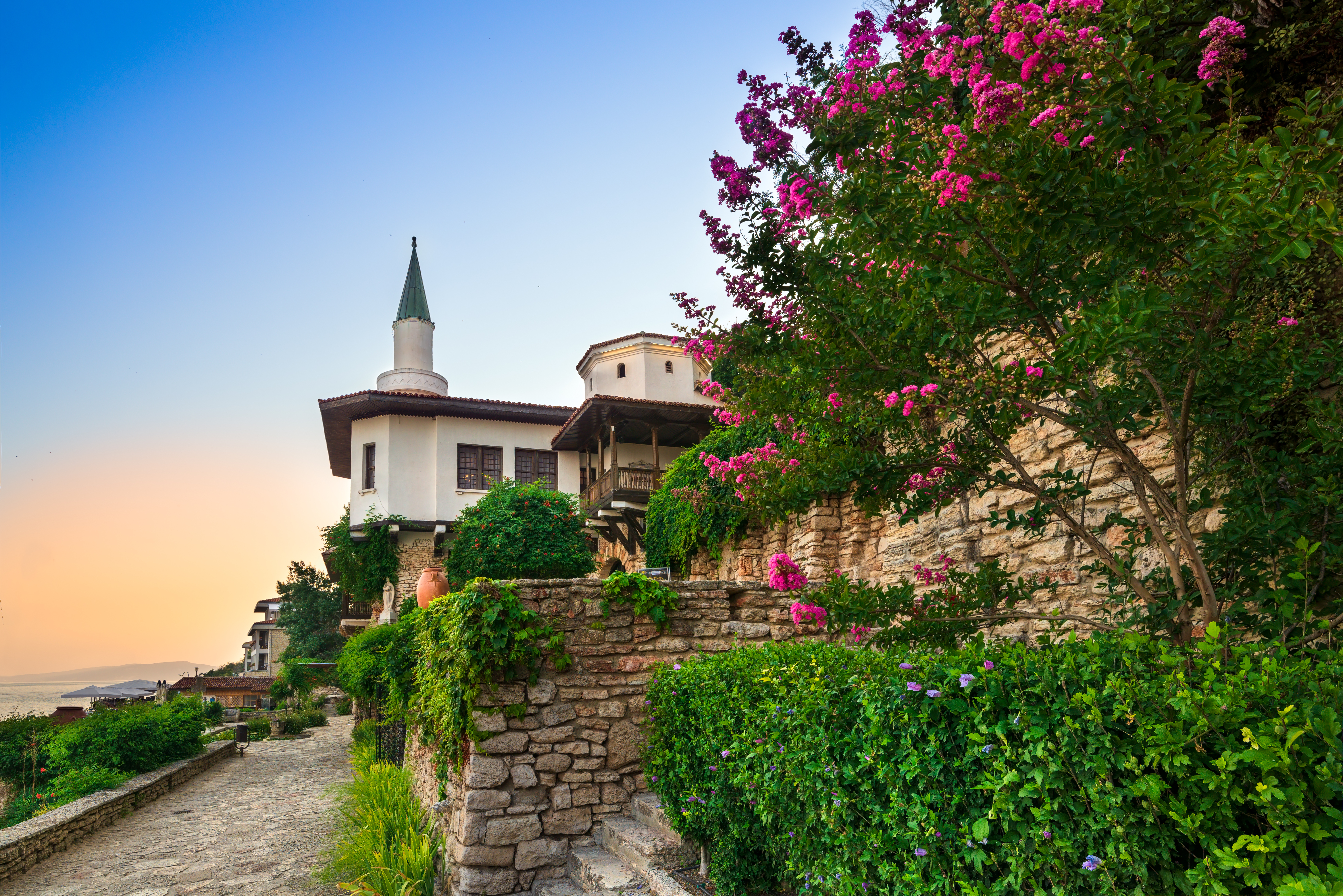 1 balcic shutterstock 1712675767 jpg jpeg