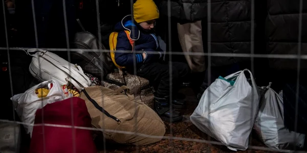 Razboi in Ucraina distrugeri refugiati 22-23 martie 2022 FOTO EPA-EFE
