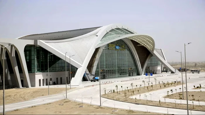 Aeroportul Gwadar nu are nici avioane și nici pasageri / foto: CNN
