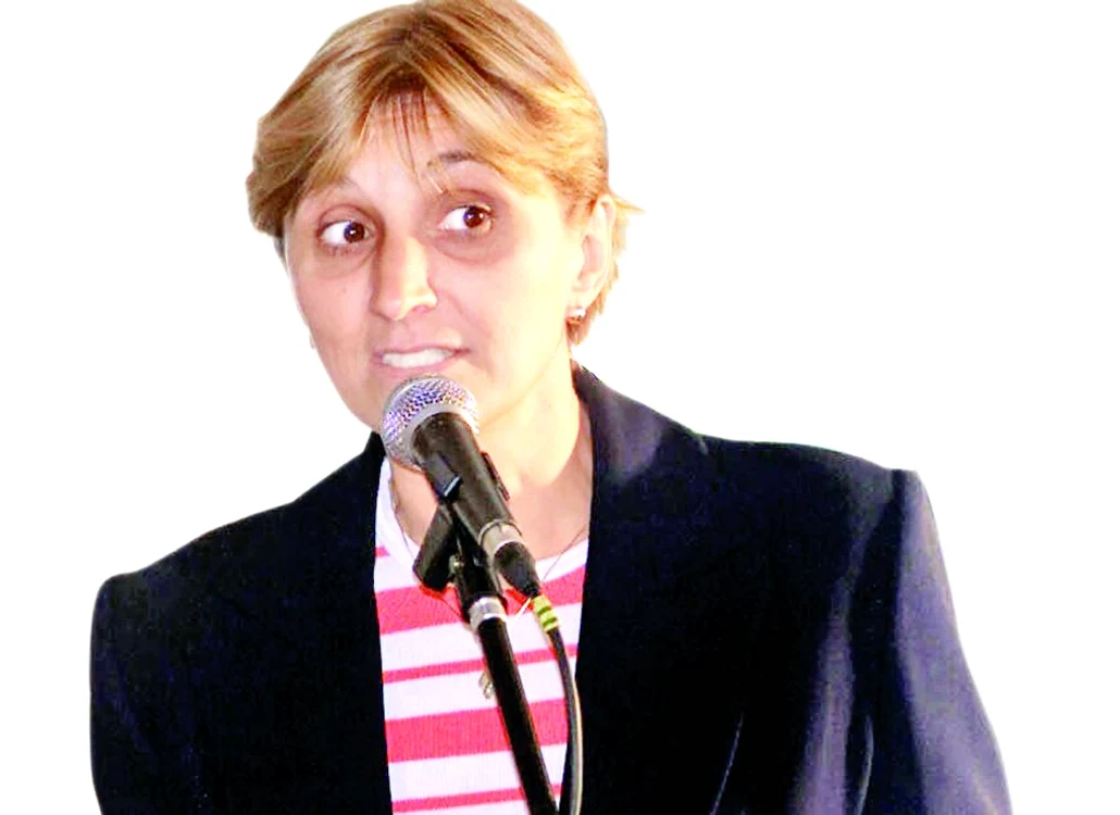 Alecxandrina Deaconu are cel mai mare salariu din învăţământul superior: 7.038 €