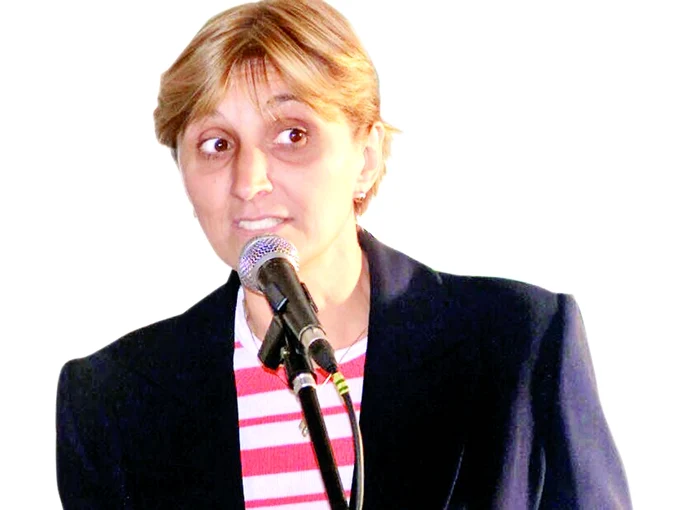
    Alecxandrina Deaconu  are cel mai mare salariu  din învăţământul  superior: 7.038 €  