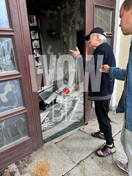 irinel columbeanu a ajuns la vila din Izvorani / foto: Wowbiz.ro