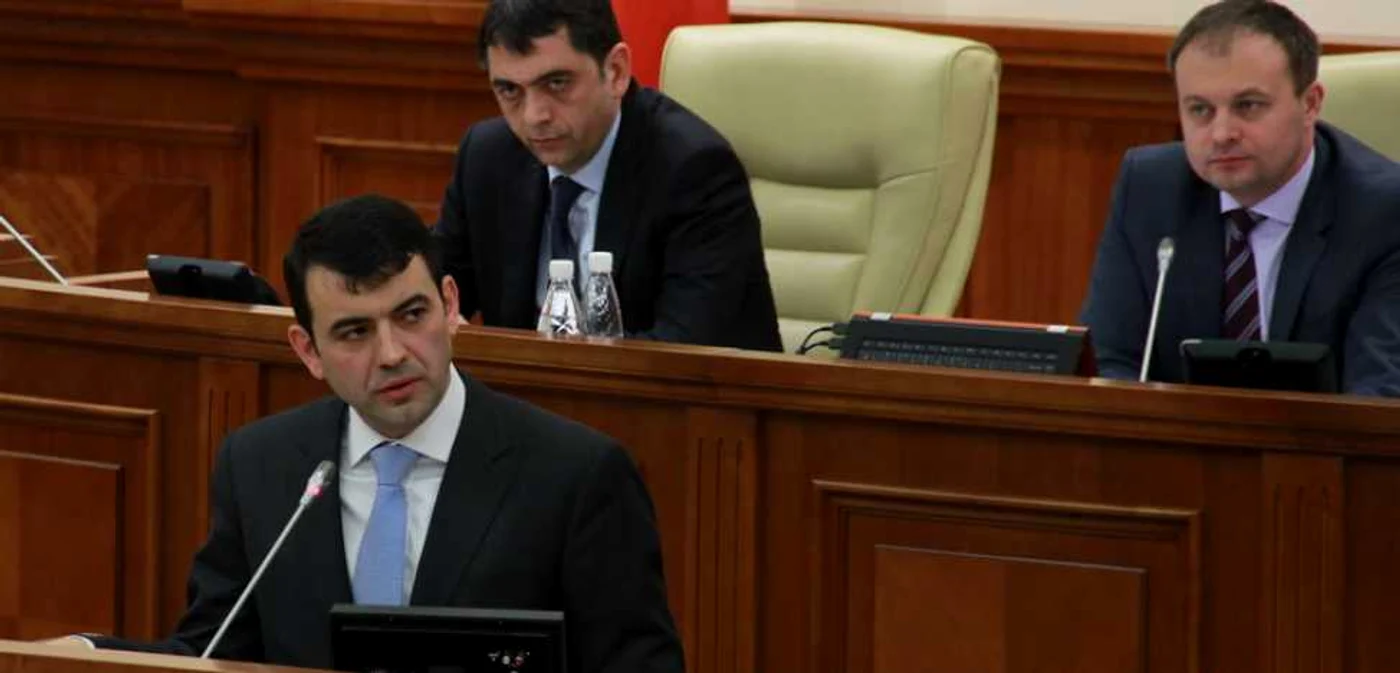 Prim-ministrul a povestit că şi tatăl său a participat la conflictul de pe Nistru. FOTO Adevărul