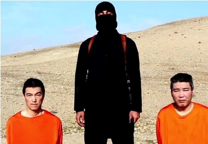 
    Kenji Goto Jogo (stânga) împreună cu cel care a fost executat, Haruna YukawaFoto Youtube  