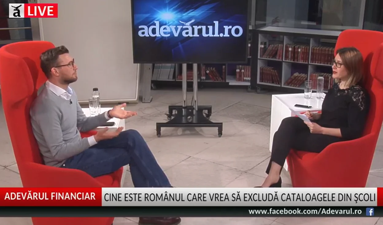 Cine este românul care vrea să excludă cataloagele din școli