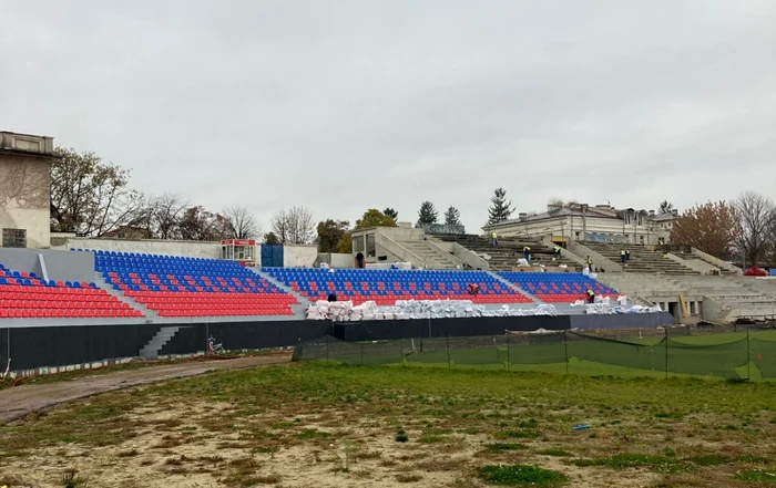 scaune stadion chindia