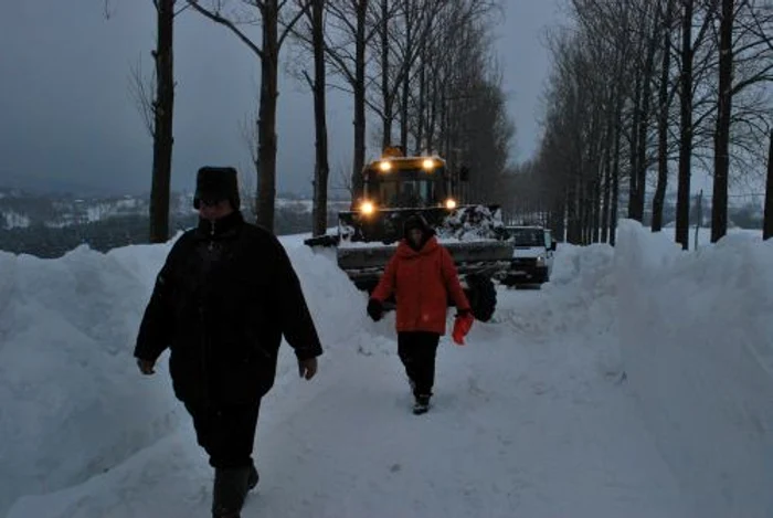 Primele ajutoare din Neamţ au plecat spre Vrancea duminică