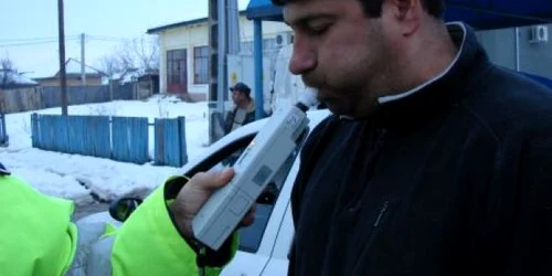 Peste 360 de autovehicule au fost controlate de oamenii legii