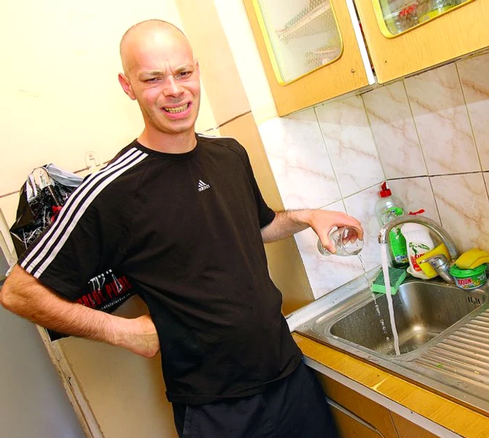 
    Vasile Curcă  