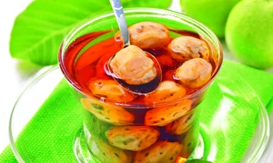 dulceata de nuci verzi jpeg