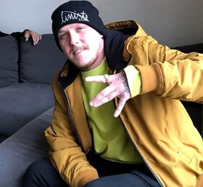 
    What's Up a arătat radiografia coloanei saleFoto: Arhivă personală   